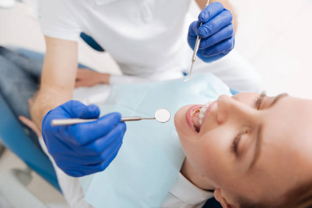 Best Root Canal Treatment  in Redwater, TX